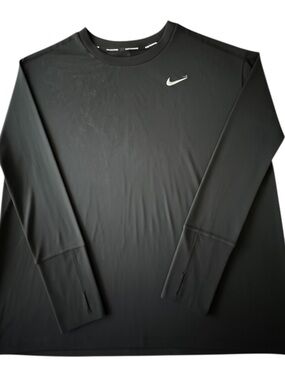 🏃🏼‍♀️Nike Black Long Sleeve Athletic Crew with Swoosh